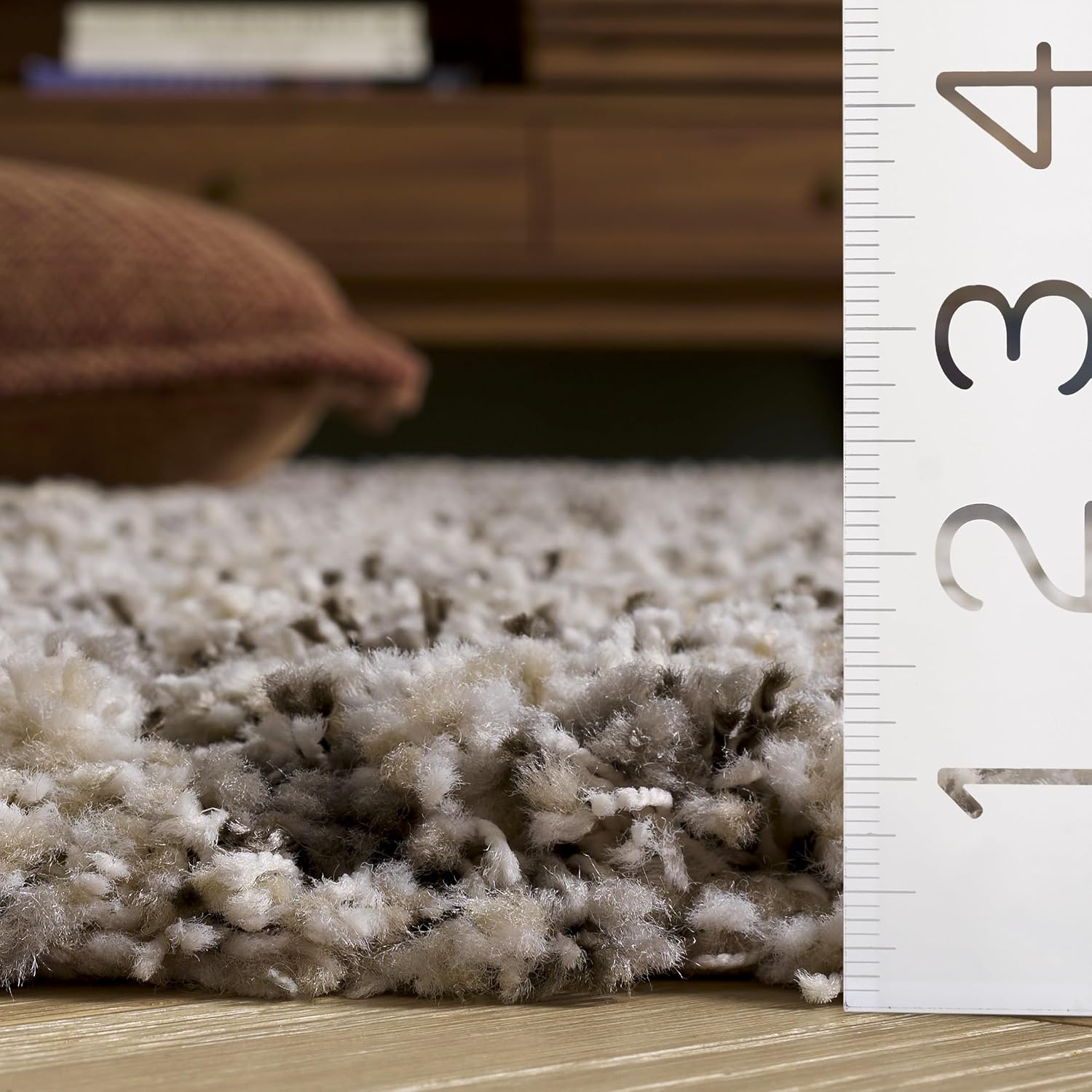2x3 Ivory Grey Chevron Plush Accent Rug