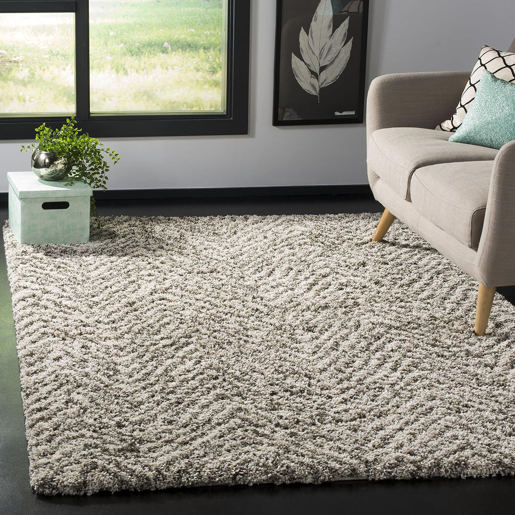 2x3 Ivory Grey Chevron Plush Accent Rug